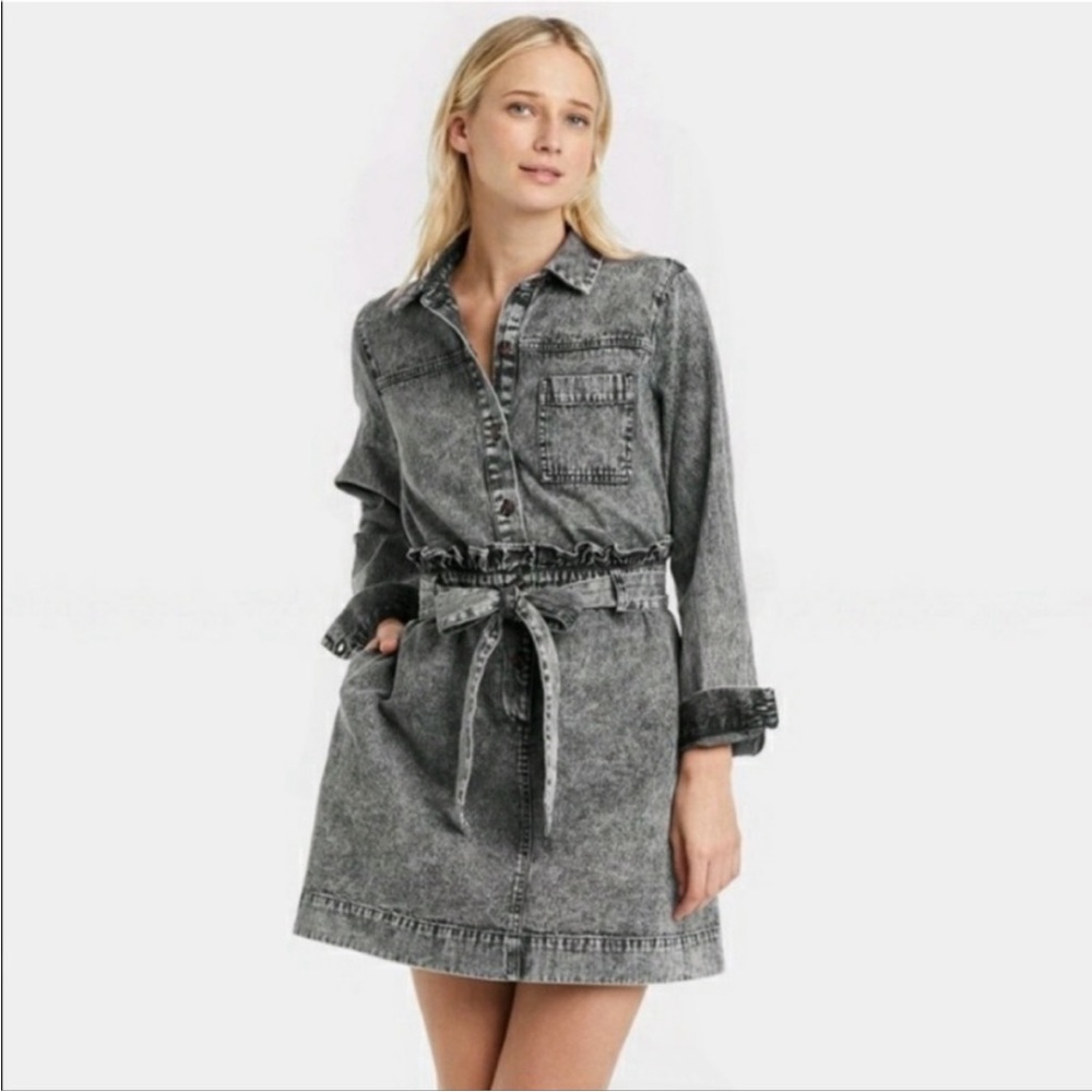 NWT Who What Wear Stonewash Denim Dress Size M